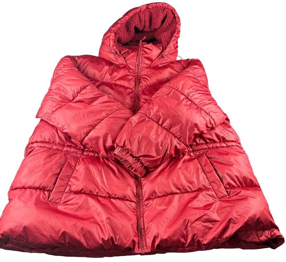 GAP ColdControl Max Women’s Red Puffer Jacket Hooded Water Resistant Winter Coat